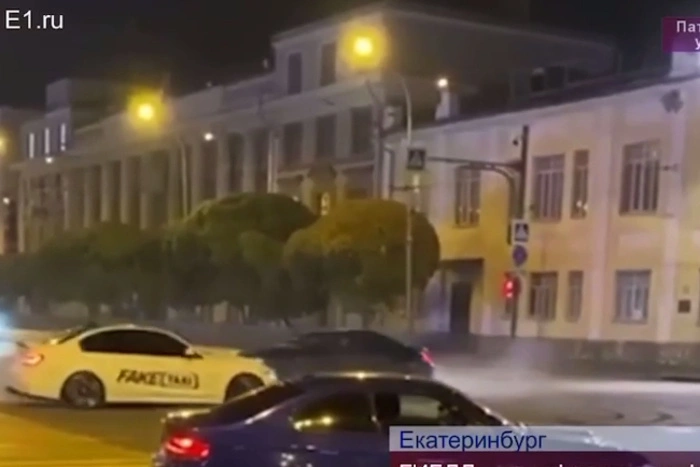 В Екатеринбурге накажут дрифтера, устроившего ночное «шоу» на Малышева (ВИДЕО)