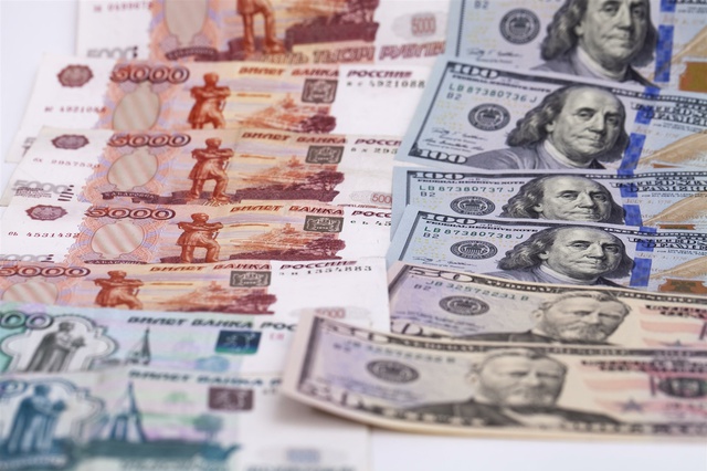 Банки опровергли сообщения СМИ об ограничении продажи валюты
