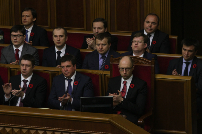Яценюк рассказал об ожиданиях Киева от G7