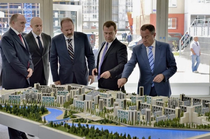 Деньги тысяч дольщиков крупного жилого комплекса в Челябинске украли