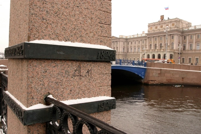 Подозреваемый в убийстве доцент СПбГУ решил просить суд о своем аресте