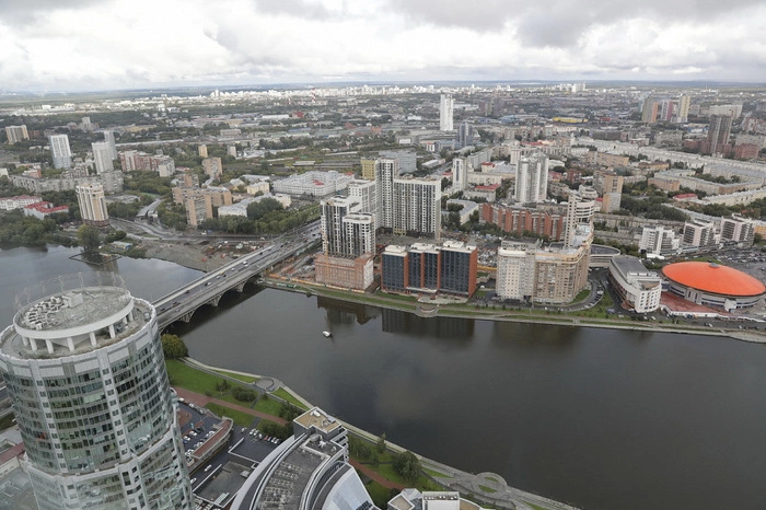 Екатеринбург может стать городом трудовой славы