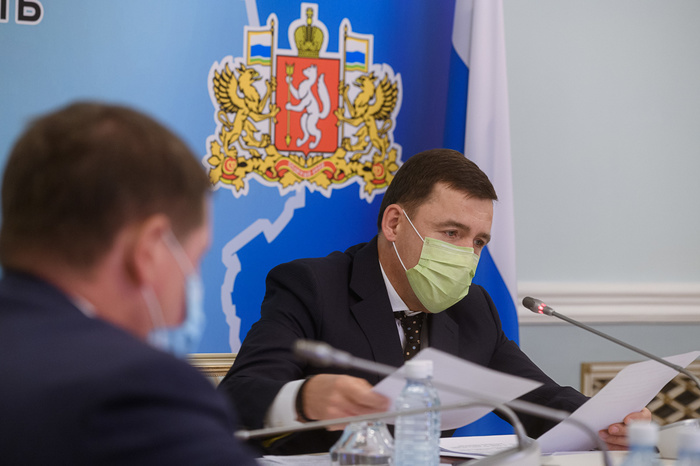 Куйвашев анонсировал ужесточение карантина в Свердловской области