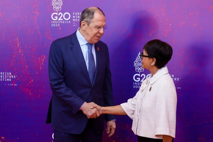 «Запад нам не нужен, а G20 устарел». СМИ расшифровало послание России на Бали