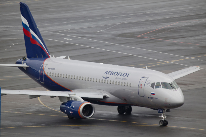 Sukhoi Superjet «Аэрофлота», летевший из Москвы в Самару, вернулся в Шереметьево