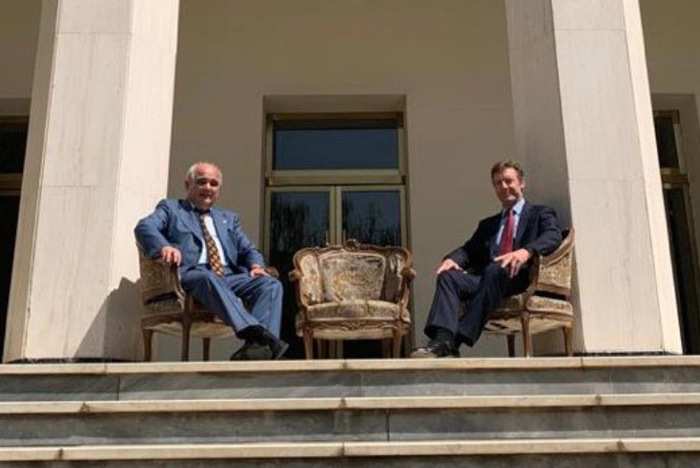 Дипломатический конфликт из-за фотографии разгорелся между Россией и Ираном