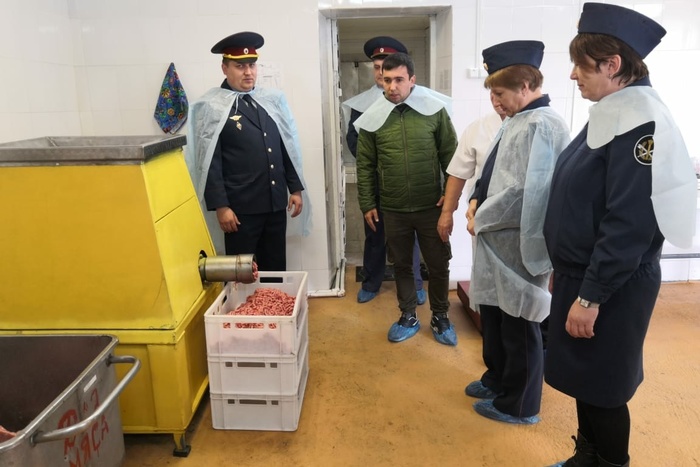 В колонии в Камышловском районе открылось производство мясных полуфабрикатов