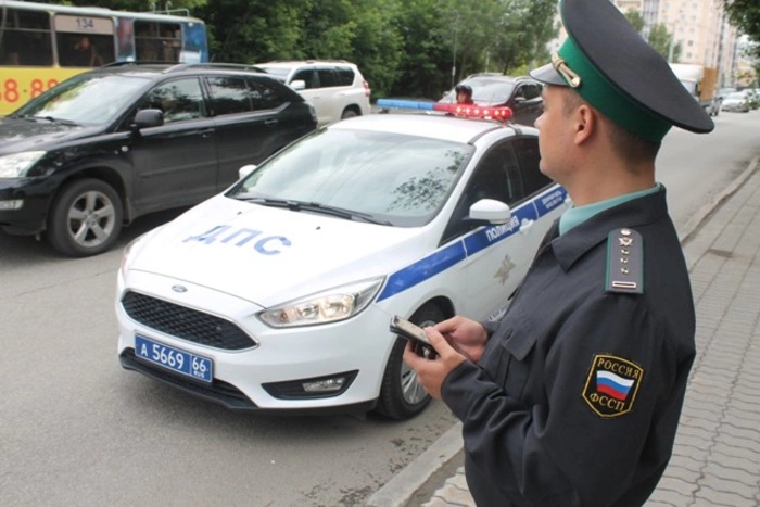 За неоплаченный вовремя штраф водителю грозит арест на срок до 15 суток