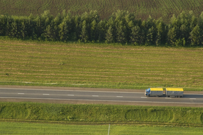 В Свердловской области продлили ограничения на передвижения грузовиков