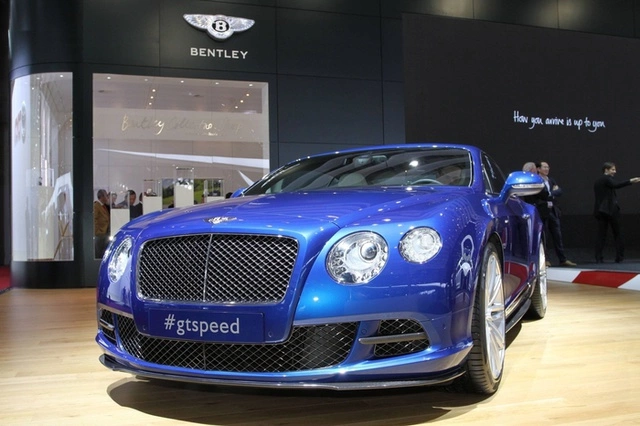 Челябинские гаишники не побоялись задержать помощника прокурора на Bentley