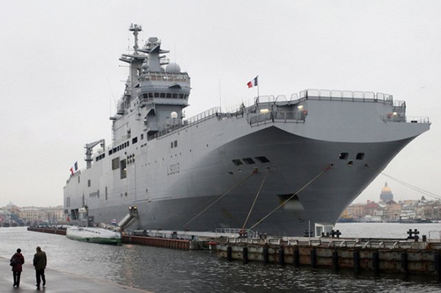 Начался демонтаж российского оборудования с вертолетоносцев «Мистраль»