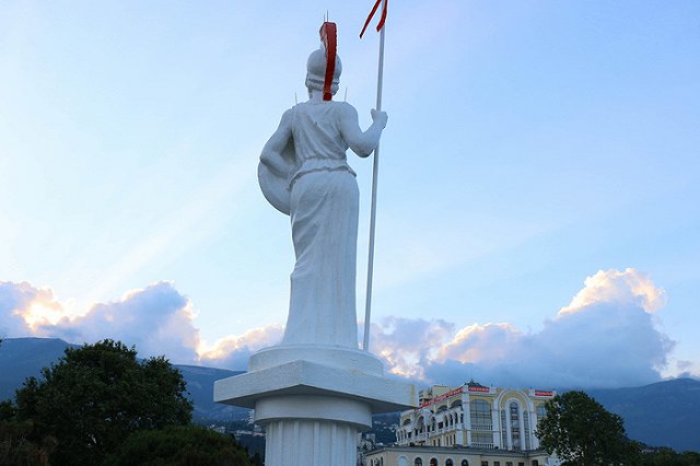 «Массандра» решила продать бутылку хереса 1775 года за €1 млн