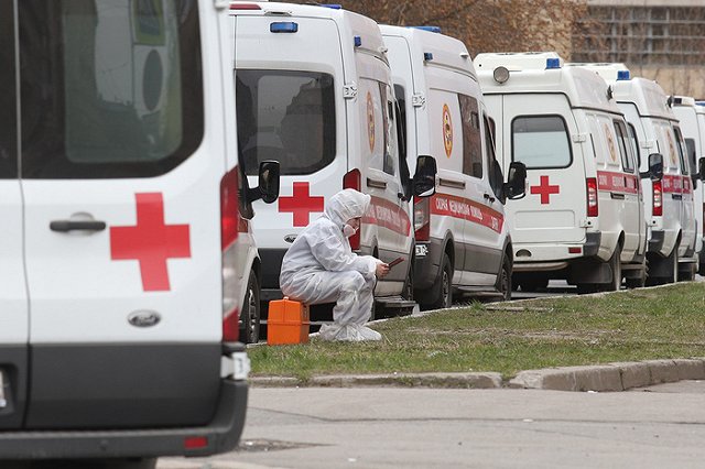 СМИ: В НИИ скорой помощи им. Джанелидзе в Петербурге коронавирусом заразились 243 сотрудника