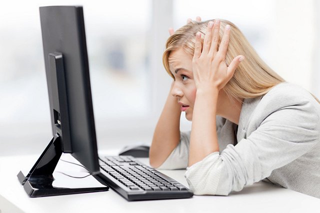 «Оценок нет»: родители екатеринбургских школьников пожаловались на работу электронных дневников