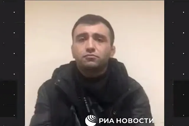 «Подожди, баран!»: начало конфликта в московском автобусе сняла камера наблюдения
