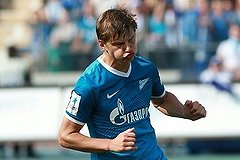 Подруга Аршавина устроила скандал после аварии