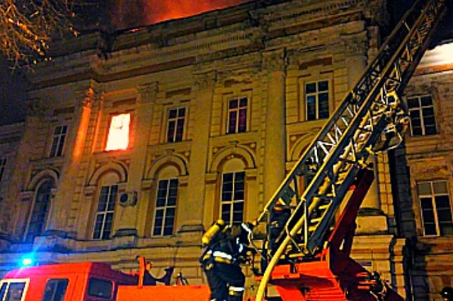 Пожар в детской больнице в Твери локализован, пострадавших нет