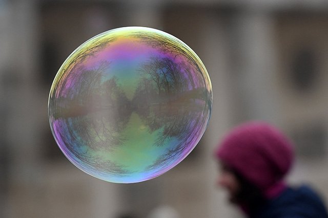 Воспитатель рассказала про умывание ребенка после мата в Ельцин Центре