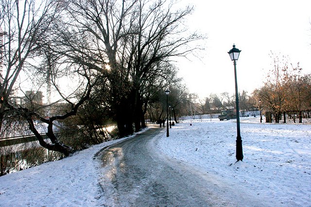 Какой увидят горожане набережную реки Исеть к концу следующего года