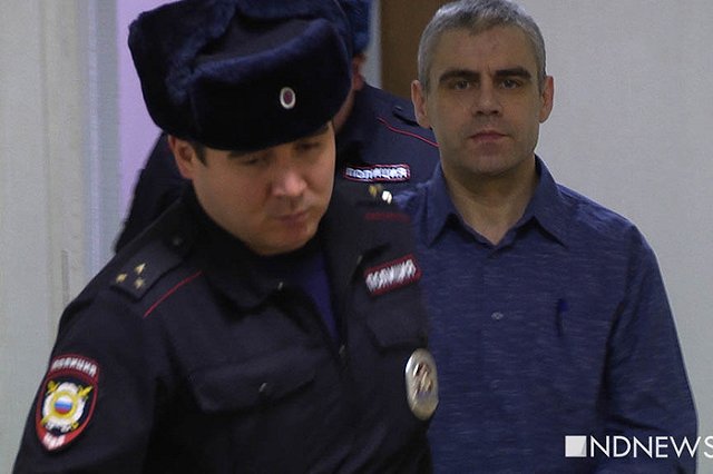 В Екатеринбурге судят педофилов, выбросивших ребенка в сумке