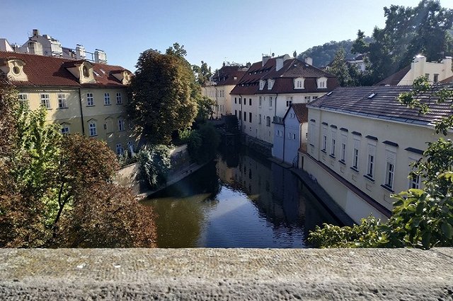 «И давно у нас российское гражданство разделили на два?» — россиянка о чешском новшестве