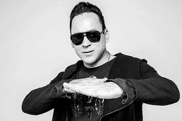 «Говорят, покончил с собой»: умер солист «Отпетых мошенников»