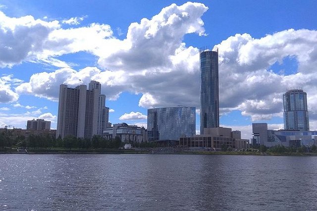 Екатеринбург вошёл в топ-10 самых дорогих российских городов