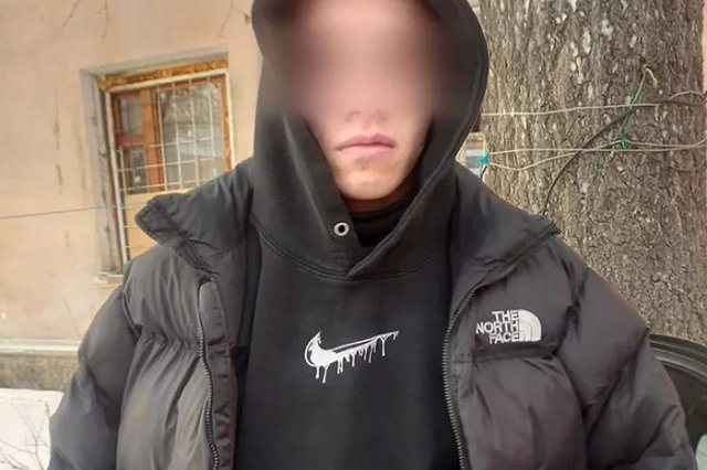 В Екатеринбурге полицейские задержали лидера банды грабителей «Жизньмарта»