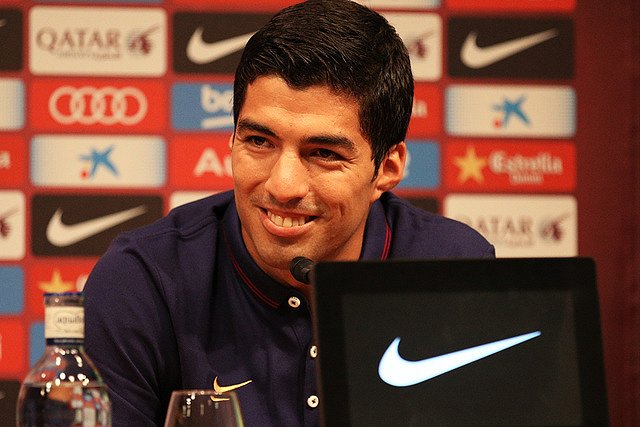 Суарес и Роналду разделили «Золотую бутсу»