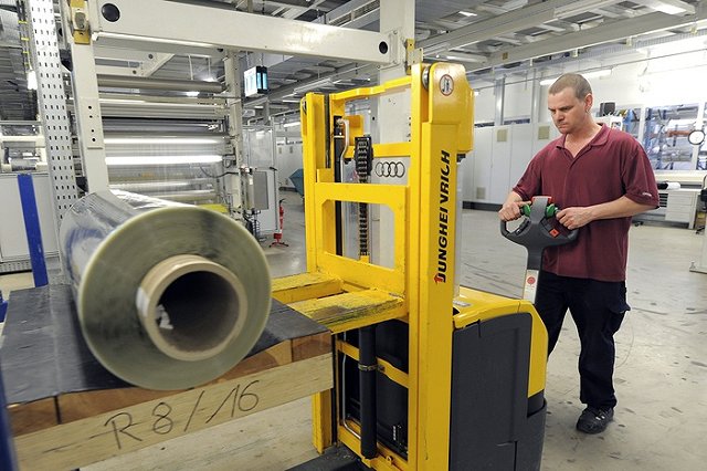 ЕС ввел антидемпинговую пошлину на российскую фольгу