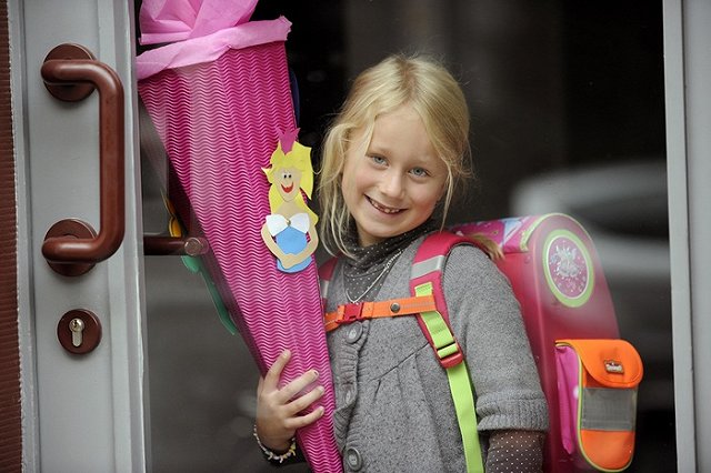 На ночь записи детей в школы сайт госуслуг сменит правила подачи заявок