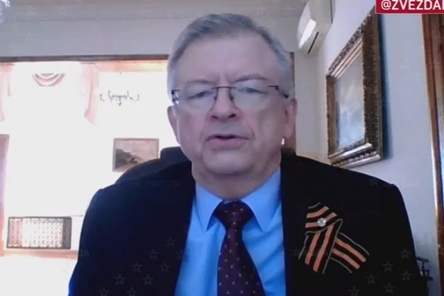 В Варшаве толпа не дала послу России возложить венок к могиле советских воинов