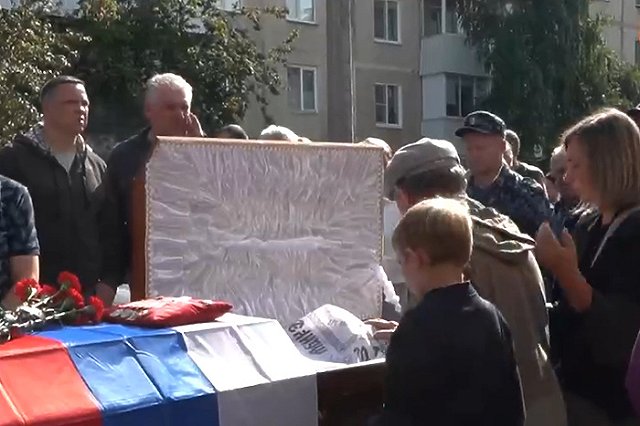 В Реже простились с сотрудником «Гефест-М», погибшим при взрыве на заводе в Рязани