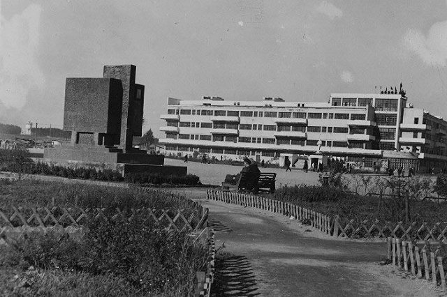 На площади Первой Пятилетки хотят построить торговый центр