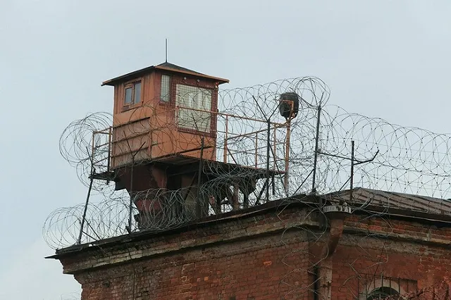 Уличный грабитель, отбиравший телефоны у женщин, задержан в Екатеринбурге