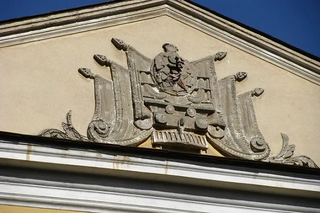 Исторический фасад дома в Ростове-на-Дону восстановили с помощью полторашки