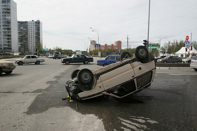 В аварии чаще попадают Александр, Сергей, Елена и Ольга