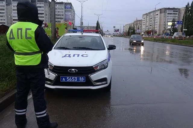 За прошедшие выходные свердловские гаишники задержали 249 пьяных водителей