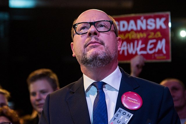 Раненый в сердце мэр Гданьска умер