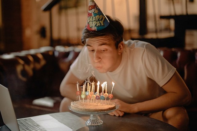 Врач назвал возраст, после которого нельзя худеть