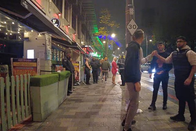 «Слишком много мусульман». Беженка с Украины шокировала британку