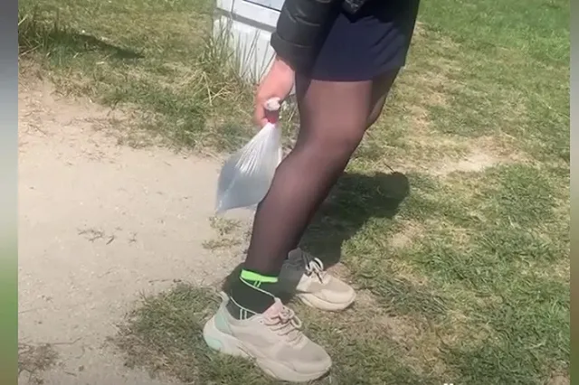 Свердловчанка стала инвалидом после того, как дети скинули пакет с водой на неё с высоты