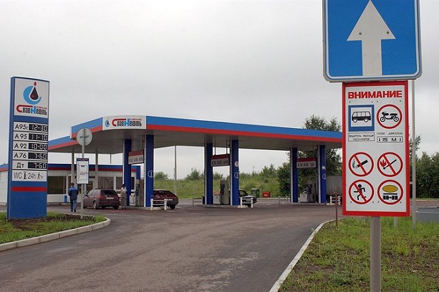 Следователи изучают видео вооруженного разбоя на АЗС