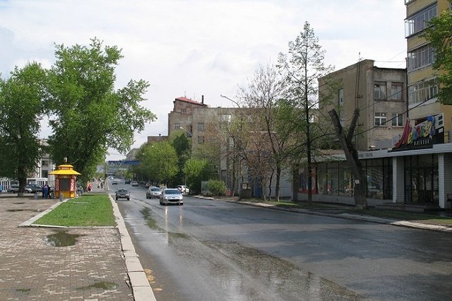 Участники дорожного конфликта с битами дали объяснения в полиции