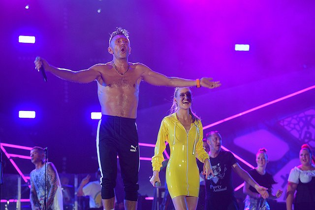 Шнуров возрадовался трем россиянам в десятке богатейших людей Великобритании