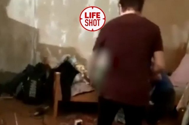 Пьяная мать избила 12-летнего школьника за плохое поведение в школе