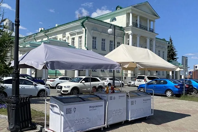 Екатеринбуржцы недовольны киосками и ларьками в городе