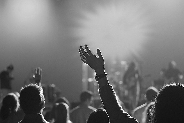 Свердловчане остались недовольны прощальным концертом известного рэпера