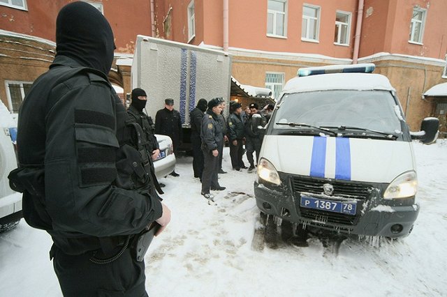 Суд продлил арест трем фигурантам дела об автоаварии с 12 погибшими в ХМАО