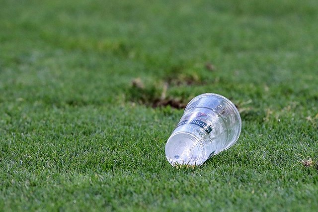 Минздрав отреагировал на продажу пива в отделениях «Почты России»